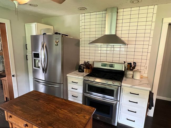 2310 Staunton Parkersburg Tpke, House other with 3 bedrooms, 2 bathrooms and 3 parking in Huttonsville WV | Image 28