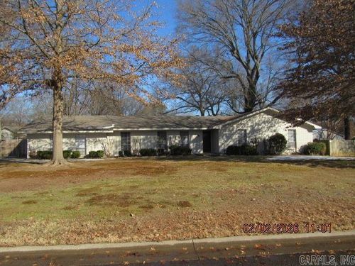 10 Red Oak Dr, Conway, AR, 72034-3420 | Card Image