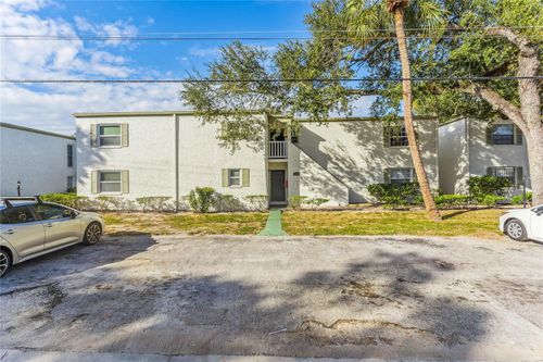 111-4609 W North B St, TAMPA, FL, 33609-1952 | Card Image