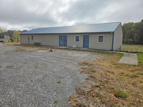 7907 W Lee Hwy, Rural Retreat, VA, 24368-2794 | Card Image