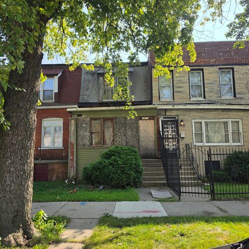 10619 S Champlain Avenue, Chicago, IL, 60628 | Card Image