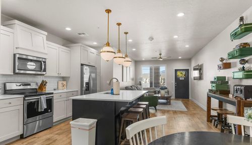 11-3980 S Jackson Dr, Washington, UT, 84780 | Card Image