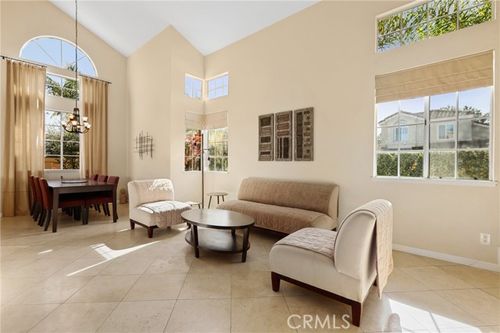 2 Bormes, Irvine, CA, 92614-0234 | Card Image