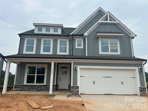 2265 Tabor Rd, Sherrills Ford, NC, 28673-8239 | Card Image