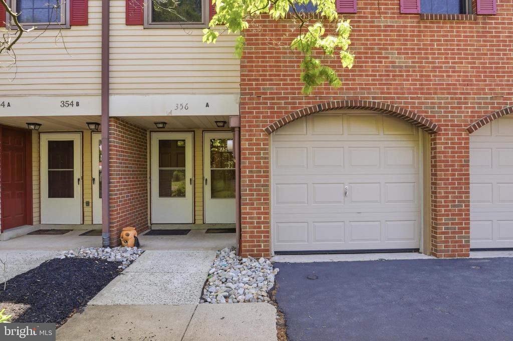 Residential in MOUNT LAUREL 3