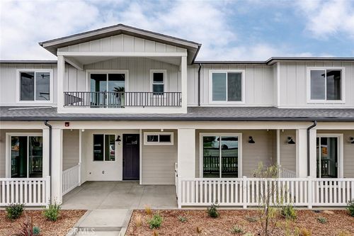 c-26016 Oak St, Lomita, CA, 90717-3112 | Card Image