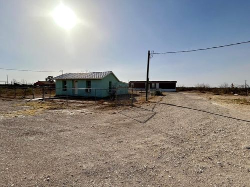 5183 N State Highway 18, Fort Stockton, TX, 79735-9469 | Card Image