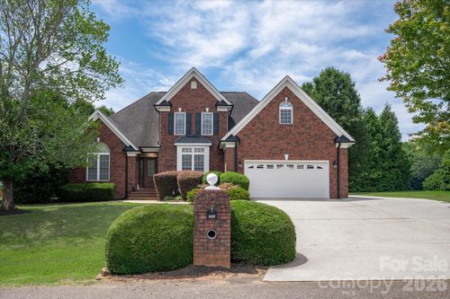 1610 Stone Pine Dr, Gastonia, NC, 28056-8575 | Card Image