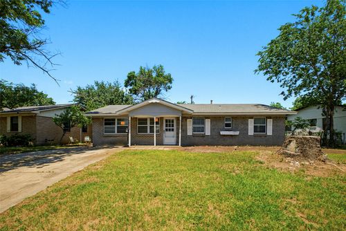 361 N Shore Pl, Lewisville, TX, 75067-5311 | Card Image