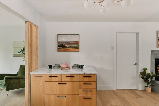 Breakfast nook | Image 7