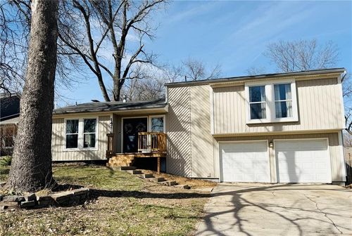 14718 W 91st Ter, Lenexa, KS, 66215-3011 | Card Image