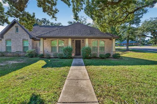 2060 Japonica Lane, Mobile, AL, 36693 | Card Image