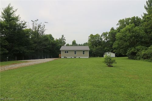 5236 Zenobia Rd, Wakeman, OH, 44889-8964 | Card Image