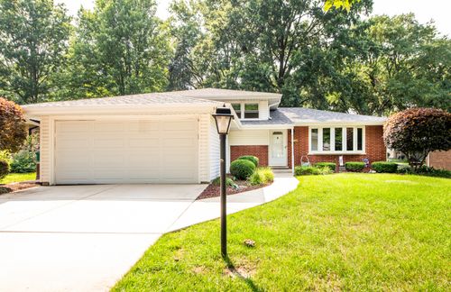 14440 Brentwood St, Orland Park, IL, 60462-2622 | Card Image