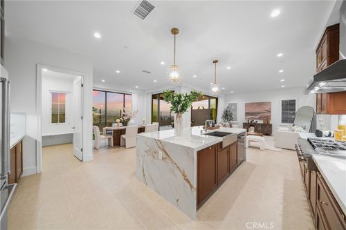 149 Summerland, Irvine, CA, 92602-1876 | Card Image