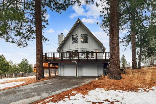 16029 Glenshire Dr, Truckee, CA, 96161-1507 | Card Image