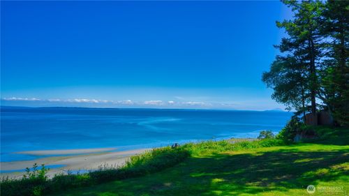 412 High Bluff Dr, Point Roberts, WA, 98281-9553 | Card Image