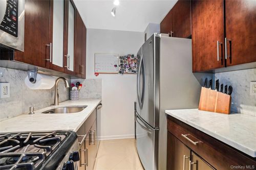 apt-2m-151 88th St, Howard Beach, NY, 11414-2046 | Card Image