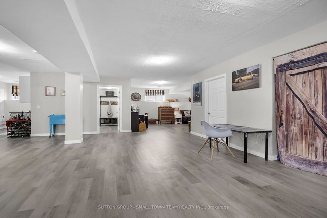 162 Roland St, House other with 3 bedrooms, 4 bathrooms and 4 parking in Dashwood ON | Image 32