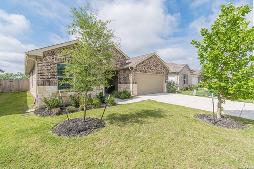 844 Peccary, Seguin, TX, 78155 | Card Image