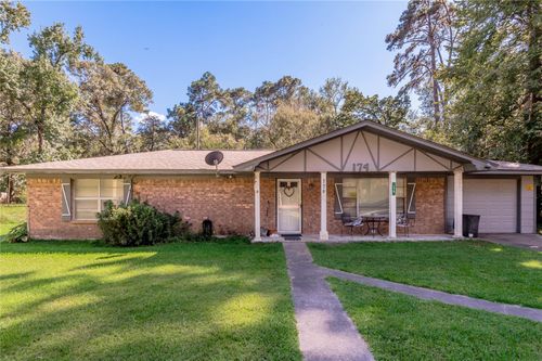 174 Westwood Dr E, Trinity, TX, 75862-8893 | Card Image