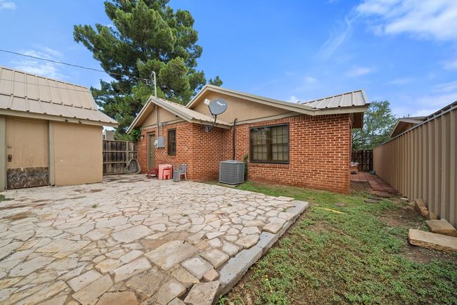 407 Edwards Blvd, House other with 2 bedrooms, 1 bathrooms and 2 parking in Big Spring TX | Image 15