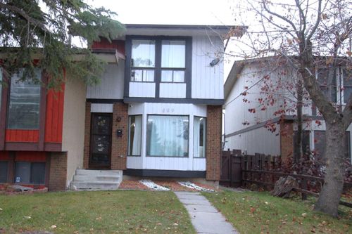 699 Whiteridge Road Ne, Calgary, AB, T1Y4K4 | Card Image