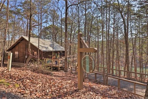 209 Pocahontas Ln, Greers Ferry, AR, 72067 | Card Image