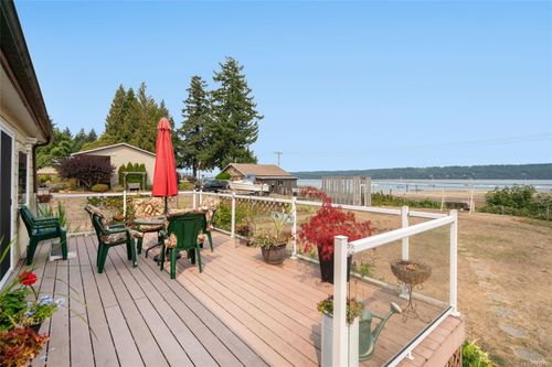 7442 Yake Rd, Fanny Bay, BC, V0R1W0 | Card Image