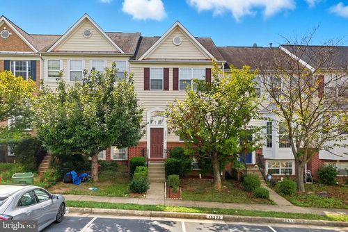 15372 Bronco Way, WOODBRIDGE, VA, 22193-8507 | Card Image