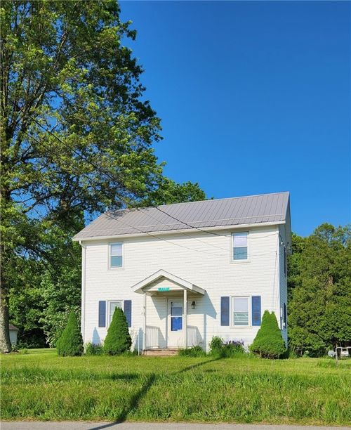 1737 Perry Hwy, Volant, PA, 16156-1515 | Card Image
