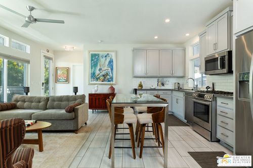 408 Kona Ln, Palm Springs, CA, 92264-9020 | Card Image