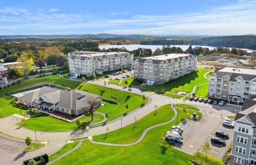 408-2 Codman Way, Westborough, MA, 01581 | Card Image