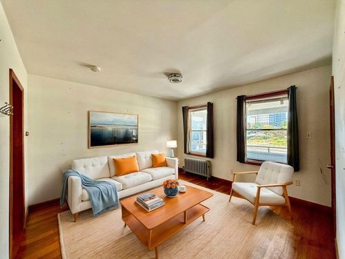 1-18 Bigelow St, Quincy, MA, 02169-5402 | Card Image