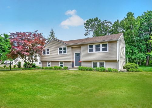 104 Hartwell Rd, Bedford, MA, 01730-2443 | Card Image