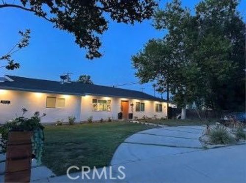 18515 San Jose St, Porter Ranch, CA, 91326-3415 | Card Image