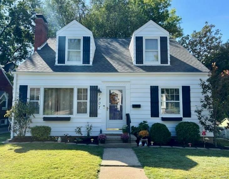 Mcnair Pl, Saint Charles, MO 63301