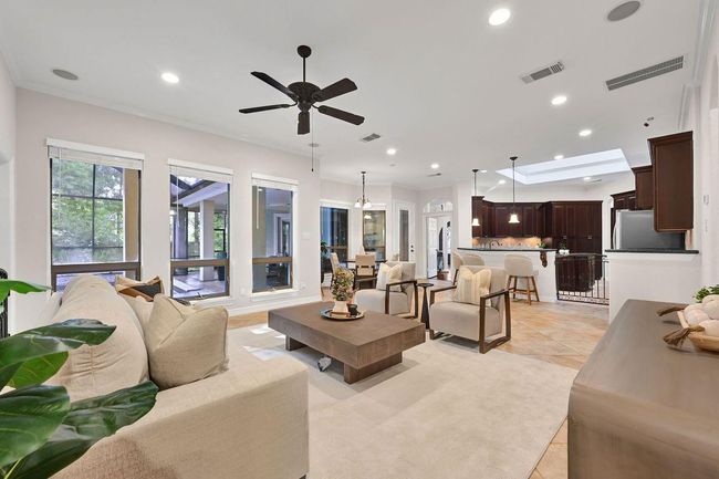 5011 Ontonagon Way, House other with 3 bedrooms, 5 bathrooms and 3 parking in Spring TX | Image 12