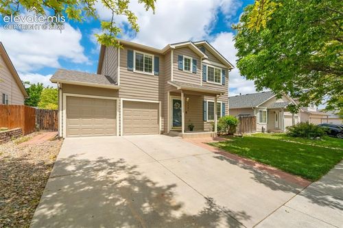 3743 Pronghorn Ln, Pueblo, CO, 81005-3061 | Card Image