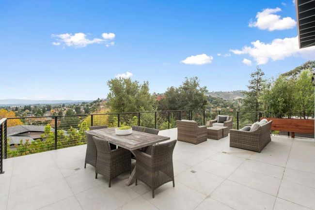 21 Highland Ave, House other with 4 bedrooms, 5 bathrooms and 1 parking in San Carlos CA | Image 28