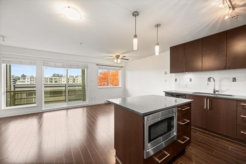 332-15850 26 Ave, Surrey, BC, V3Z2N6 | Card Image