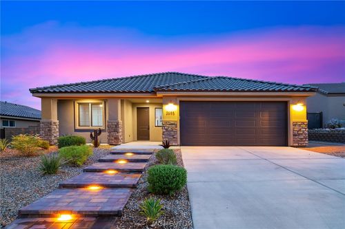 2685 Steamship Dr, Bullhead City, AZ, 86429-5971 | Card Image