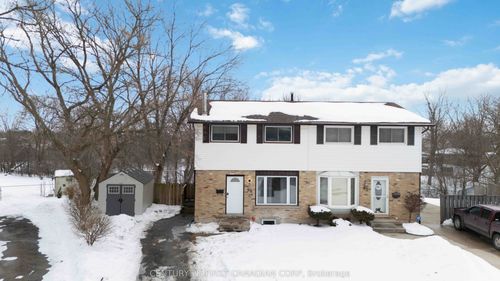 40 Culver Crt, London, ON, N5V3E8 | Card Image