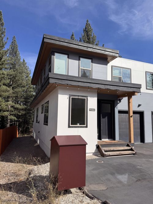 9777 Ellington Drive, Truckee, CA, 96161 | Card Image