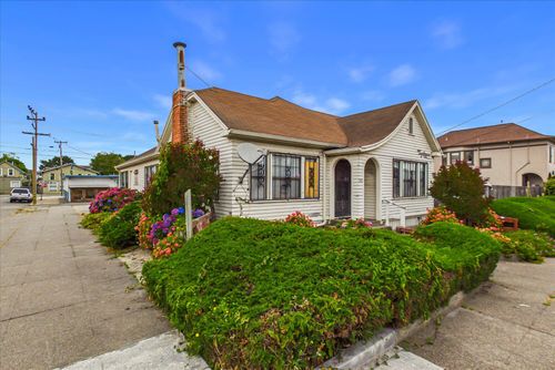 1505 6th St, Eureka, CA, 95501-0613 | Card Image