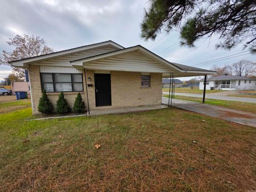 121 N Cornish St, North Little Rock, AR, 72114-5942 | Card Image