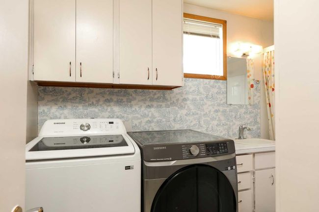 413 12c St N, House other with 3 bedrooms, 1 bathrooms and 1 parking in Lethbridge AB | Image 16