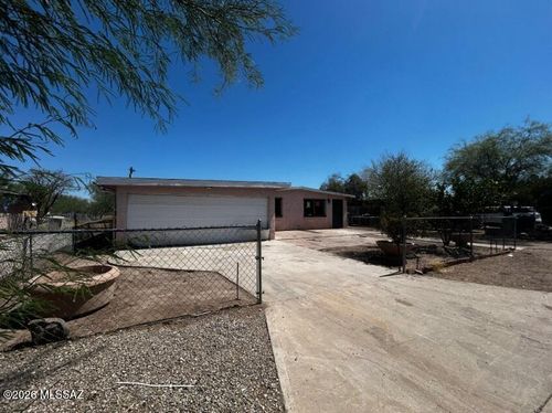 1120 W District St, Tucson, AZ, 85714-1104 | Card Image