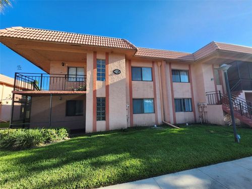 201-235 Lakeview Dr, Weston, FL, 33326-1019 | Card Image