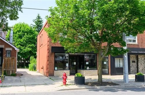 944 King St W, Hamilton, ON, L8S1K8 | Card Image
